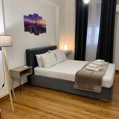 Aura Apartment At Kolonaki Athens Luaran gambar